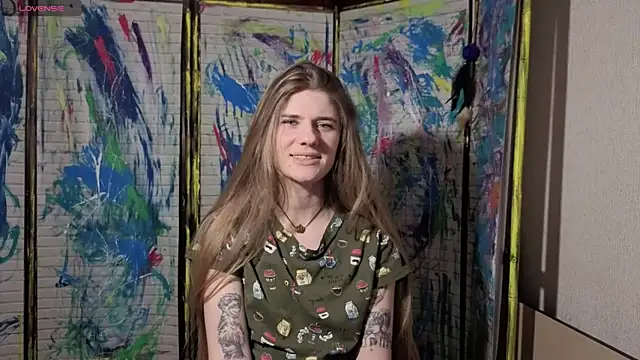 Adell Love online show from 04-17-26, 07:39