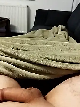 Snapshot of Basti104 chatting on 01-09-26, 11:46 Basti104 online show from 01-09-26, 11:46