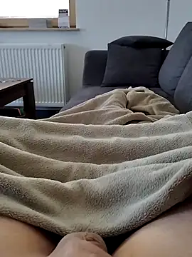 Snapshot of Basti104 chatting on 03-06-26, 12:45 Basti104 online show from 03-06-26, 12:45