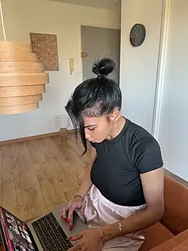 Soniaxxx31 online show from 02-03-26, 10:42