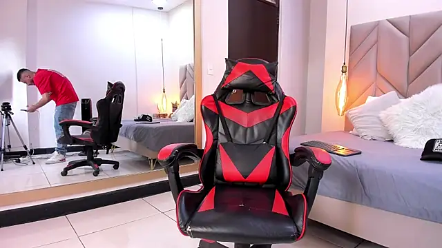 MatthewCullen online show from 04-27-26, 09:35