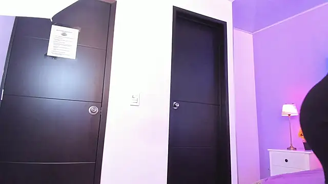 Snapshot of salome_moon_ chatting on 03-05-26, 11:50 salome moon online show from 03-05-26, 11:50