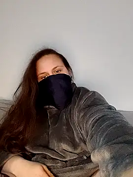 Snapshot of curvy_sex_girl chatting on 11-30-25, 12:20 curvy sex girl online show from 11-30-25, 12:20