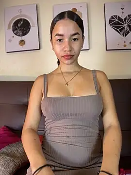 Snapshot of ZoeyFierce chatting on 02-22-26, 01:09 ZoeyFierce online show from 02-22-26, 01:09