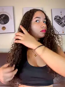 Snapshot of ZoeyFierce chatting on 03-02-26, 01:40 ZoeyFierce online show from 03-02-26, 01:40