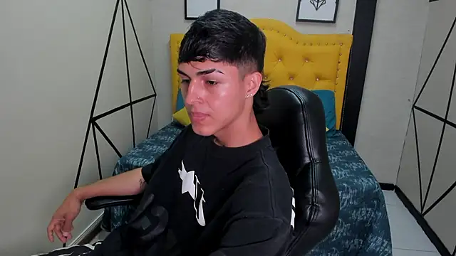 Ethan Jamees online show from 02-26-26, 07:35