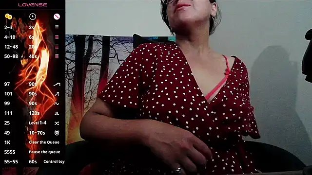 Whisperingfire online show from 07-08-26, 08:35