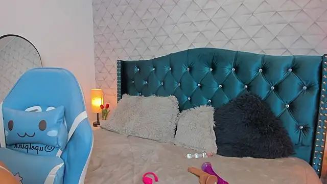 Snapshot of Valery_jame chatting on 03-10-26, 08:58 Valery jame online show from 03-10-26, 08:58