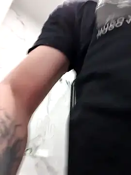 Snapshot of martme69 chatting on 03-03-26, 11:16 martme69 online show from 03-03-26, 11:16