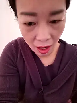 mimi2052 online show from 03-10-26, 01:54