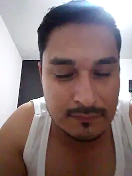 cristian112090 online show from 08-02-26, 07:18