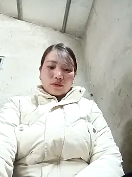 Snapshot of Maymayx2 chatting on 11-29-25, 01:47 Maymayx2 online show from 11-29-25, 01:47