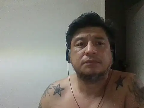 Snapshot of Senor420 chatting on 12-02-25, 02:28 Senor420 online show from 12-02-25, 02:28