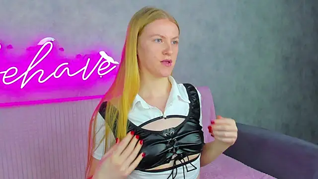 Snapshot of Alicia_Hars chatting on 02-25-26, 11:36 Alicia Hars online show from 02-25-26, 11:36