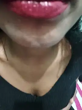 Snapshot of Zoyaa-Zubair chatting on 01-05-26, 06:55 Zoyaa-Zubair online show from 01-05-26, 06:55