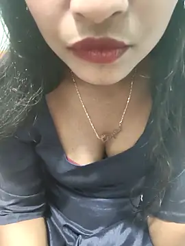 Snapshot of Zoyaa-Zubair chatting on 02-10-26, 06:34 Zoyaa-Zubair online show from 02-10-26, 06:34