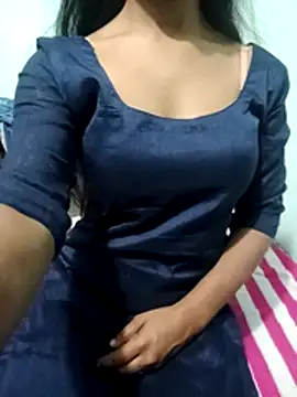 Snapshot of Zoyaa-Zubair chatting on 02-21-26, 09:21 Zoyaa-Zubair online show from 02-21-26, 09:21