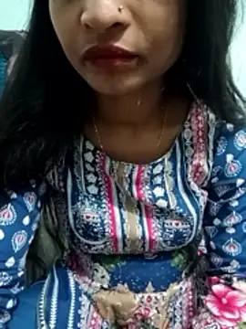 Snapshot of Zoyaa-Zubair chatting on 03-13-26, 06:58 Zoyaa-Zubair online show from 03-13-26, 06:58