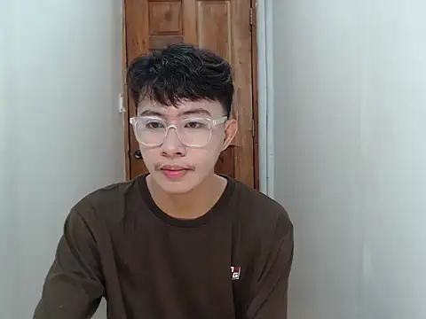 asiantwink0000 online show from 12-21-25, 04:08