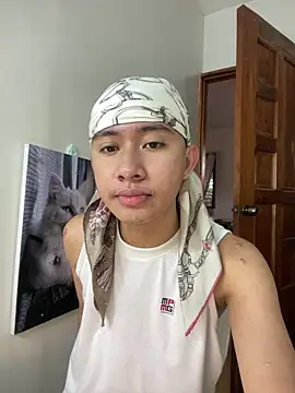 asiantwink0000 online show from 02-03-26, 10:59