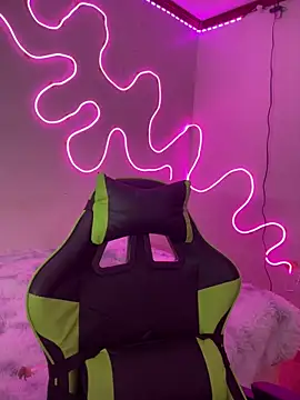 asiantwink0000 online show from 04-11-26, 02:27