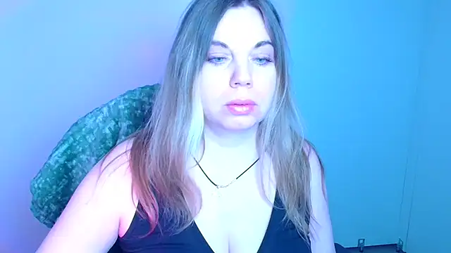 Snapshot of Amanda_Swannn chatting on 02-12-26, 07:03 Amanda Swannn online show from 02-12-26, 07:03