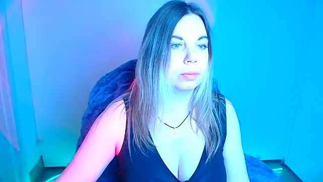 Snapshot of Amanda_Swannn chatting on 03-13-26, 06:53 Amanda Swannn online show from 03-13-26, 06:53