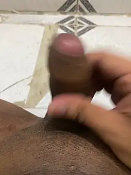 Snapshot of 01dasmulher chatting on 03-01-26, 08:33 01dasmulher online show from 03-01-26, 08:33