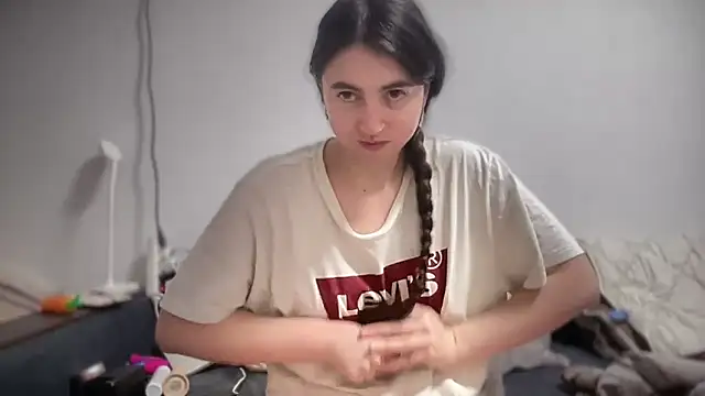 Snapshot of Aphr0ditee chatting on 02-09-26, 03:05 Aphr0ditee online show from 02-09-26, 03:05