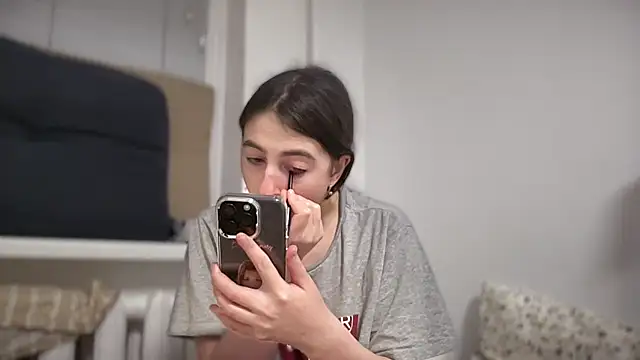 Snapshot of Aphr0ditee chatting on 03-05-26, 06:04 Aphr0ditee online show from 03-05-26, 06:04