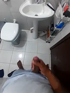 Snapshot of marco_Anthony75 chatting on 12-19-25, 07:21 marco Anthony75 online show from 12-19-25, 07:21