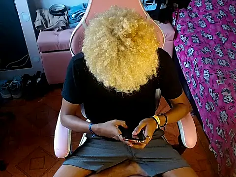 silverspice  online show from 12-04-25, 06:49