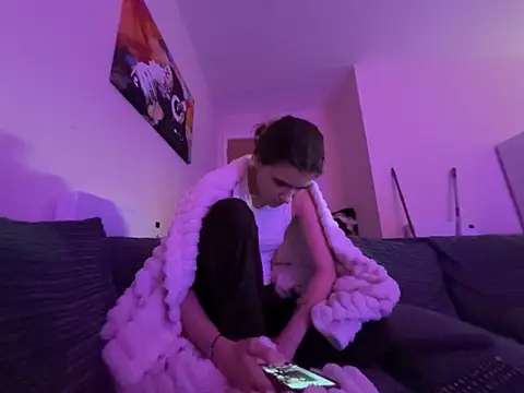 lucyx xx online show from 02-08-26, 08:01