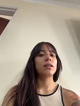 Mia fiire online show from 04-29-26, 07:09