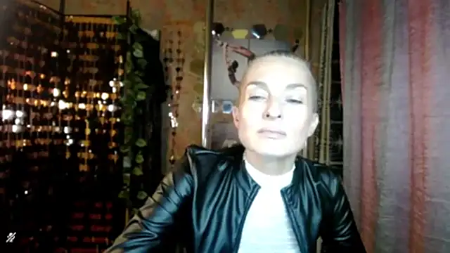 Soniakiss online show from 07-28-26, 06:20