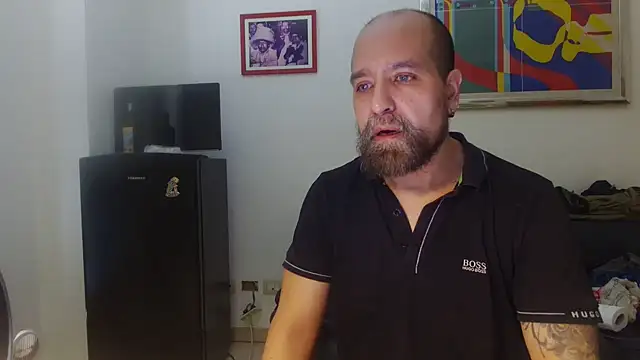 Snapshot of AMIRDIB2025 chatting on 07-15-26, 01:05 AMIRDIB2025 online show from 07-15-26, 01:05
