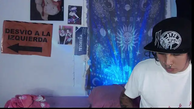 Snapshot of 6mey6mey6 chatting on 02-21-26, 11:17 6mey6mey6 online show from 02-21-26, 11:17