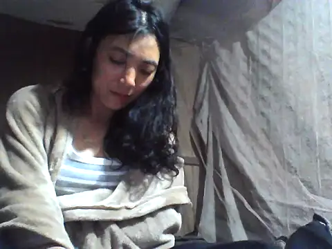 Alibabapi online show from 04-28-26, 01:38