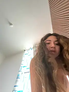 Charlyy1703 online show from 06-25-26, 06:01
