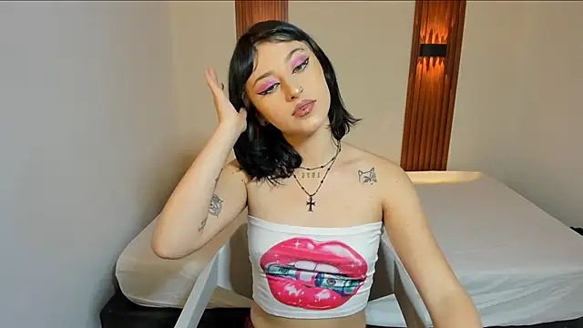 OliviaWolf3 online show from 12-04-25, 02:54