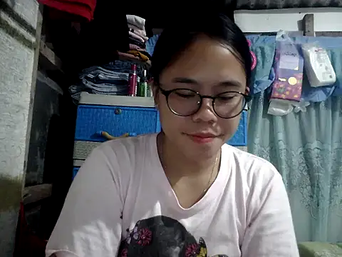 xxdreamgirl69 online show from 04-26-26, 10:35