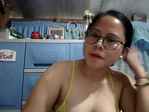 xxdreamgirl69 online show from 07-24-26, 03:37