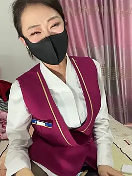 Snapshot of youyou-baby999 chatting on 02-13-26, 03:46 youyou-baby999 online show from 02-13-26, 03:46