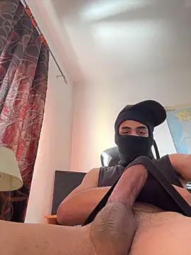 Snapshot of Davisuarez chatting on 02-16-26, 12:23 Davisuarez online show from 02-16-26, 12:23