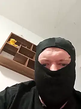 Flutsch online show from 04-21-26, 08:12