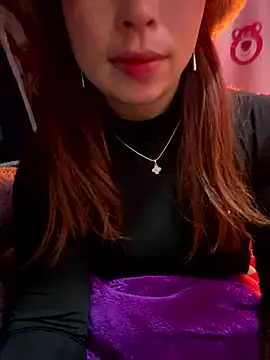 Snapshot of alissa-ww chatting on 01-08-26, 02:47 alissa-ww online show from 01-08-26, 02:47