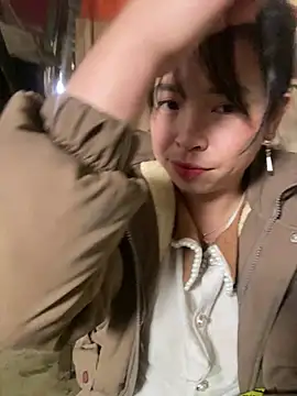 Snapshot of alissa-ww chatting on 03-08-26, 06:06 alissa-ww online show from 03-08-26, 06:06