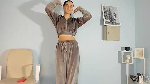 ShelieThetford online show from 11-29-25, 10:51