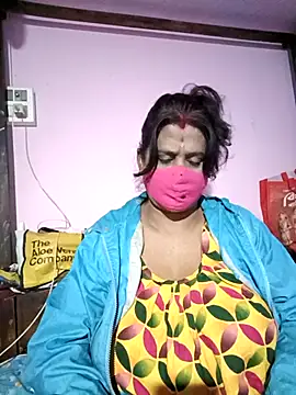 Snapshot of me-pari-hu chatting on 01-08-26, 04:09 me-pari-hu online show from 01-08-26, 04:09