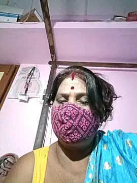 Snapshot of me-pari-hu chatting on 02-16-26, 01:29 me-pari-hu online show from 02-16-26, 01:29